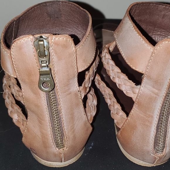 gladiator sandals - Picture 5 of 6